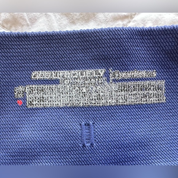 Lorna Jane Seamless Sport Leggings - Blue with small paint mark - Size XS (?) - Picture 4 of 7